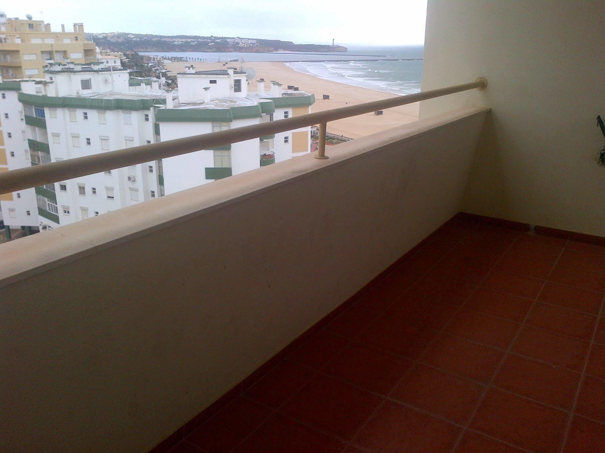 Apartamentos Varandas Da Rocha Portimão Esterno foto